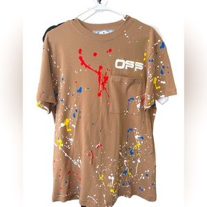 Men’s Off-White  Brown T-Shirt size Large